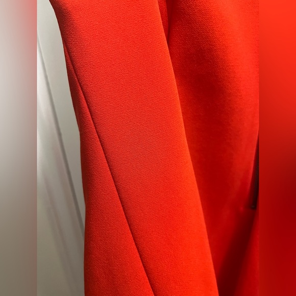 Gorgeous red Alice and Olivia mini dress in fantastic condition. Worn once! - Picture 4 of 8